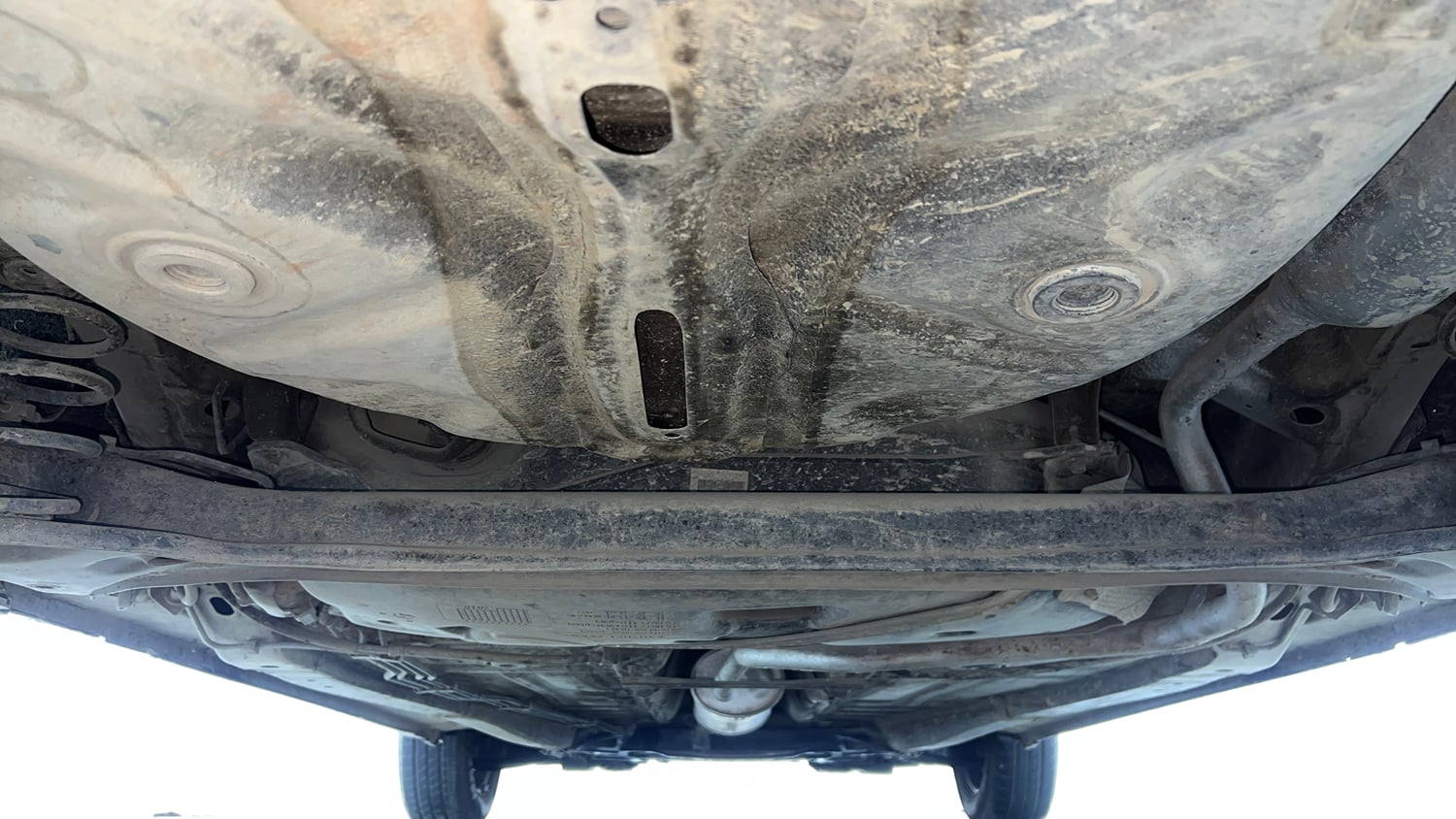 Used 2016 Maruti Suzuki Baleno Delta 1.2 Petrol Manual extra REAR UNDERBODY VIEW (TAKEN FROM REAR)