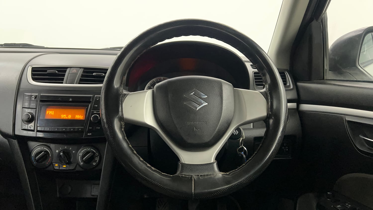 Used 2017 Maruti Suzuki Swift VXi Petrol Manual interior STEERING VIEW
