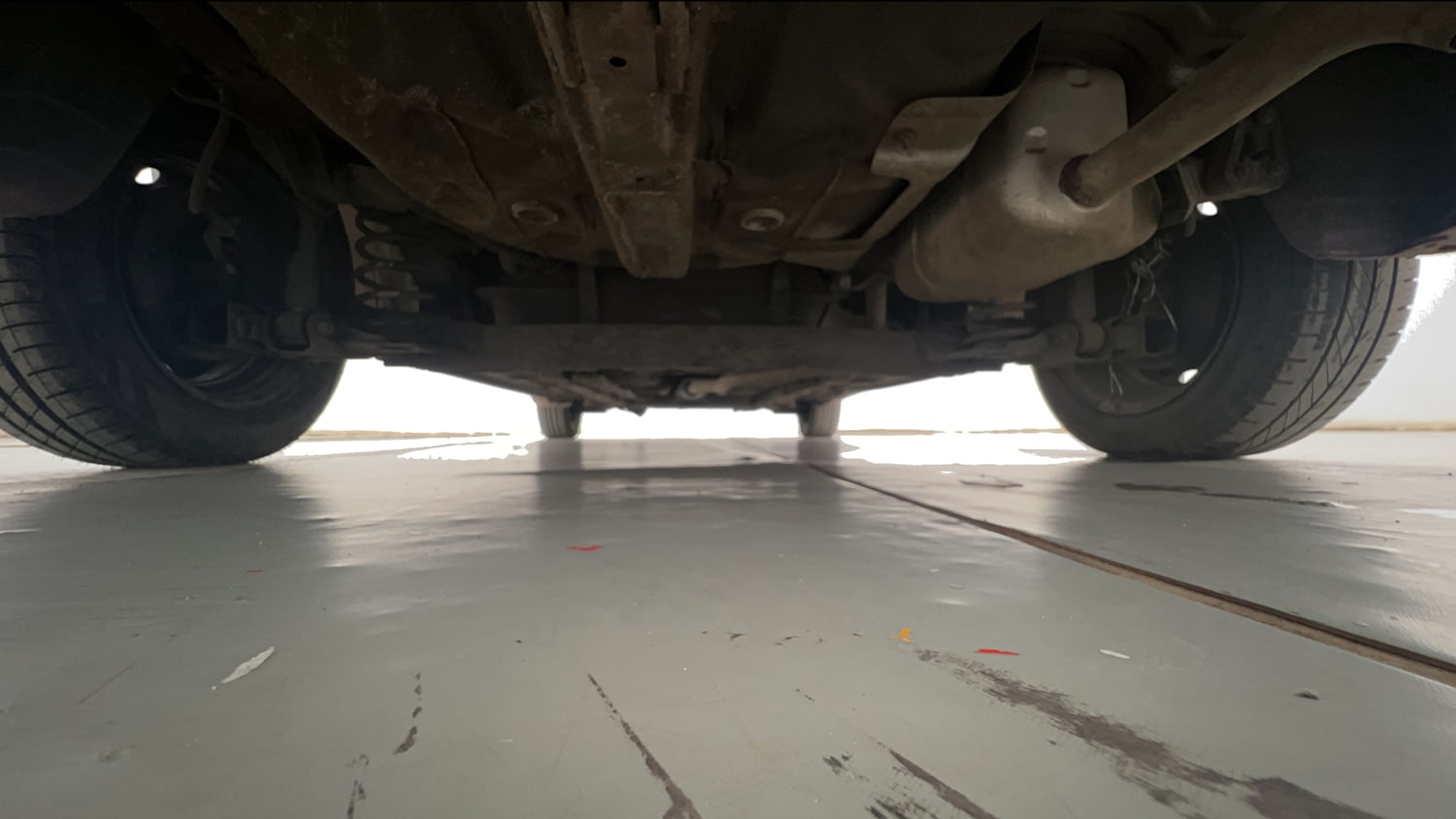 Used 2014 Hyundai Xcent S 1.2 Petrol Manual extra REAR UNDERBODY VIEW (TAKEN FROM REAR)
