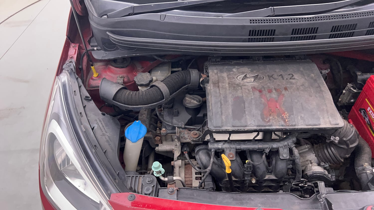 Used 2014 Hyundai Xcent S 1.2 Petrol Manual engine ENGINE RIGHT SIDE VIEW