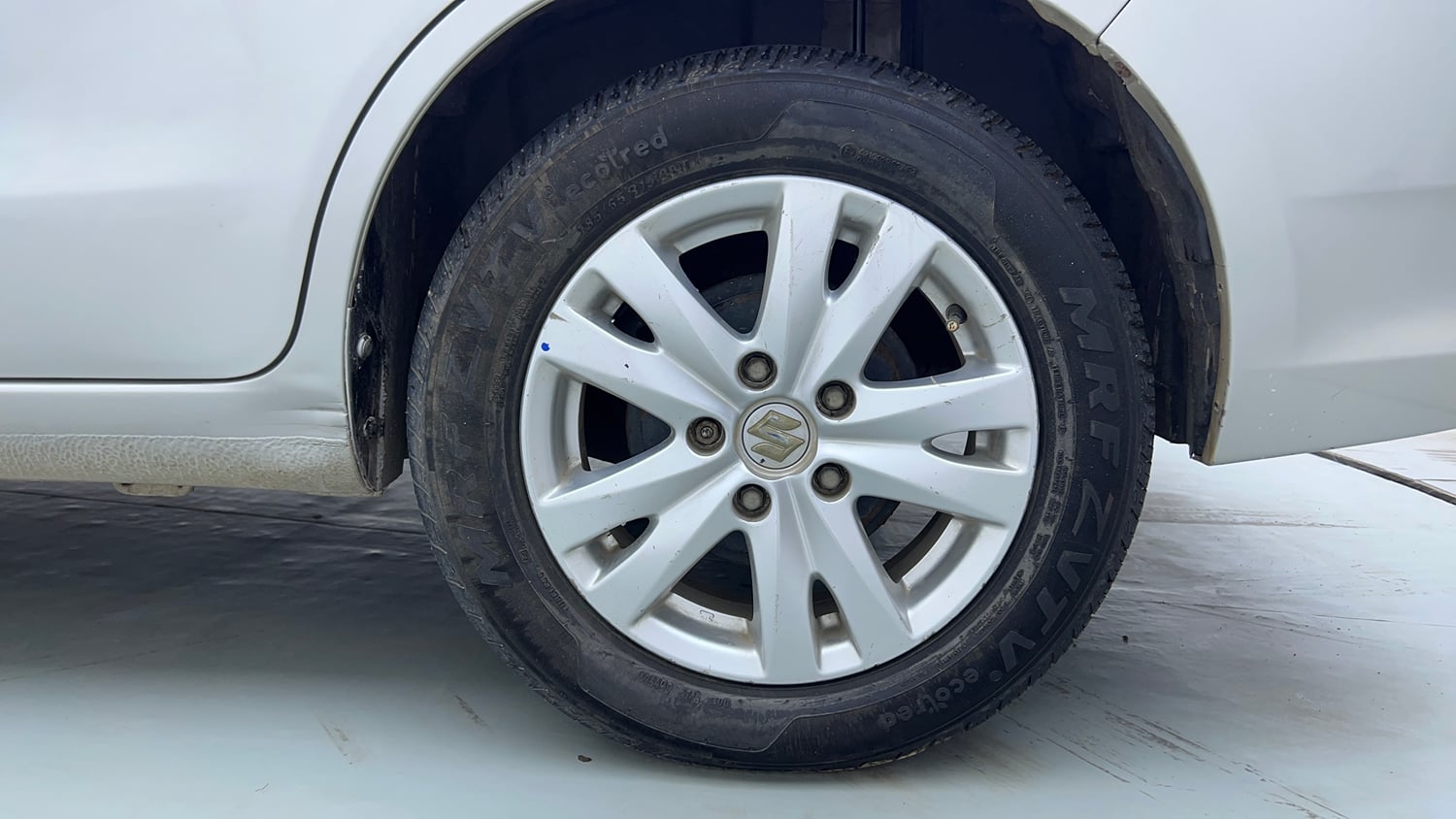 Used 2018 Maruti Suzuki Ertiga VXI CNG (Outside Fitted) Cng Manual tyres LEFT REAR TYRE RIM VIEW