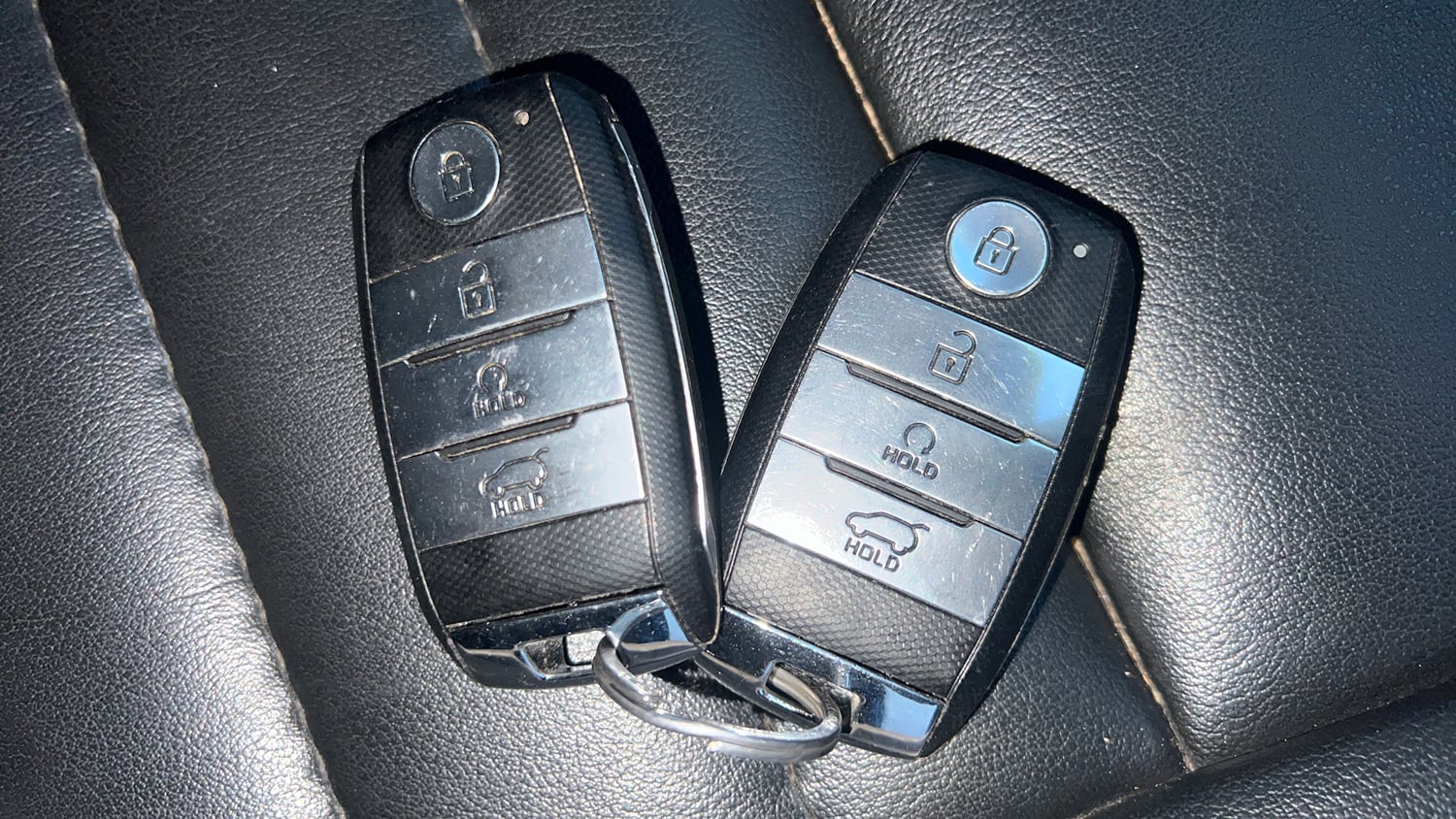 Used 2023 Kia Carens Prestige Plus 1.5 Diesel MT 7 STR Diesel Manual extra CAR KEY VIEW