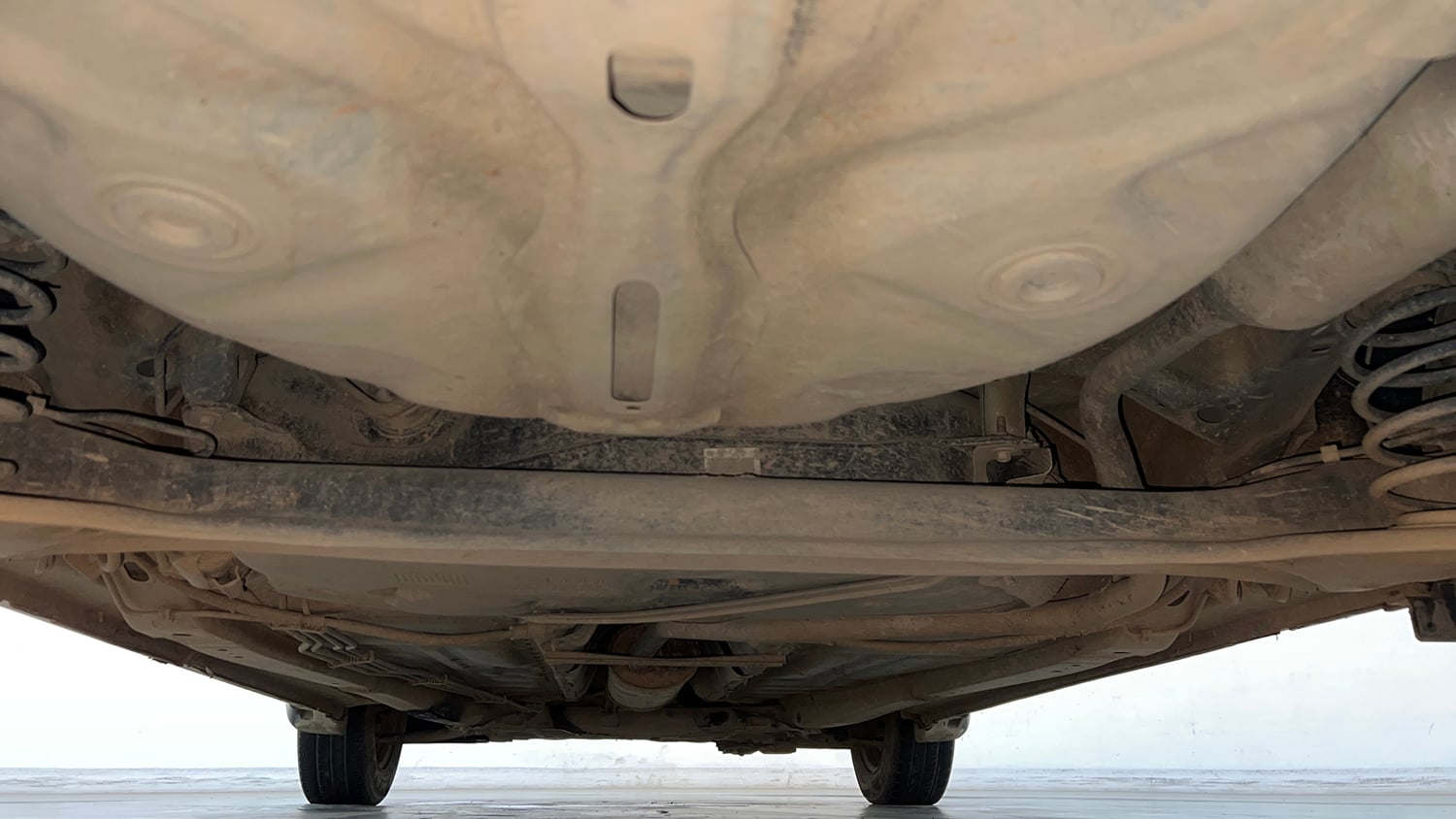 Used 2018 Maruti Suzuki Baleno Delta 1.2 Petrol Manual extra REAR UNDERBODY VIEW (TAKEN FROM REAR)