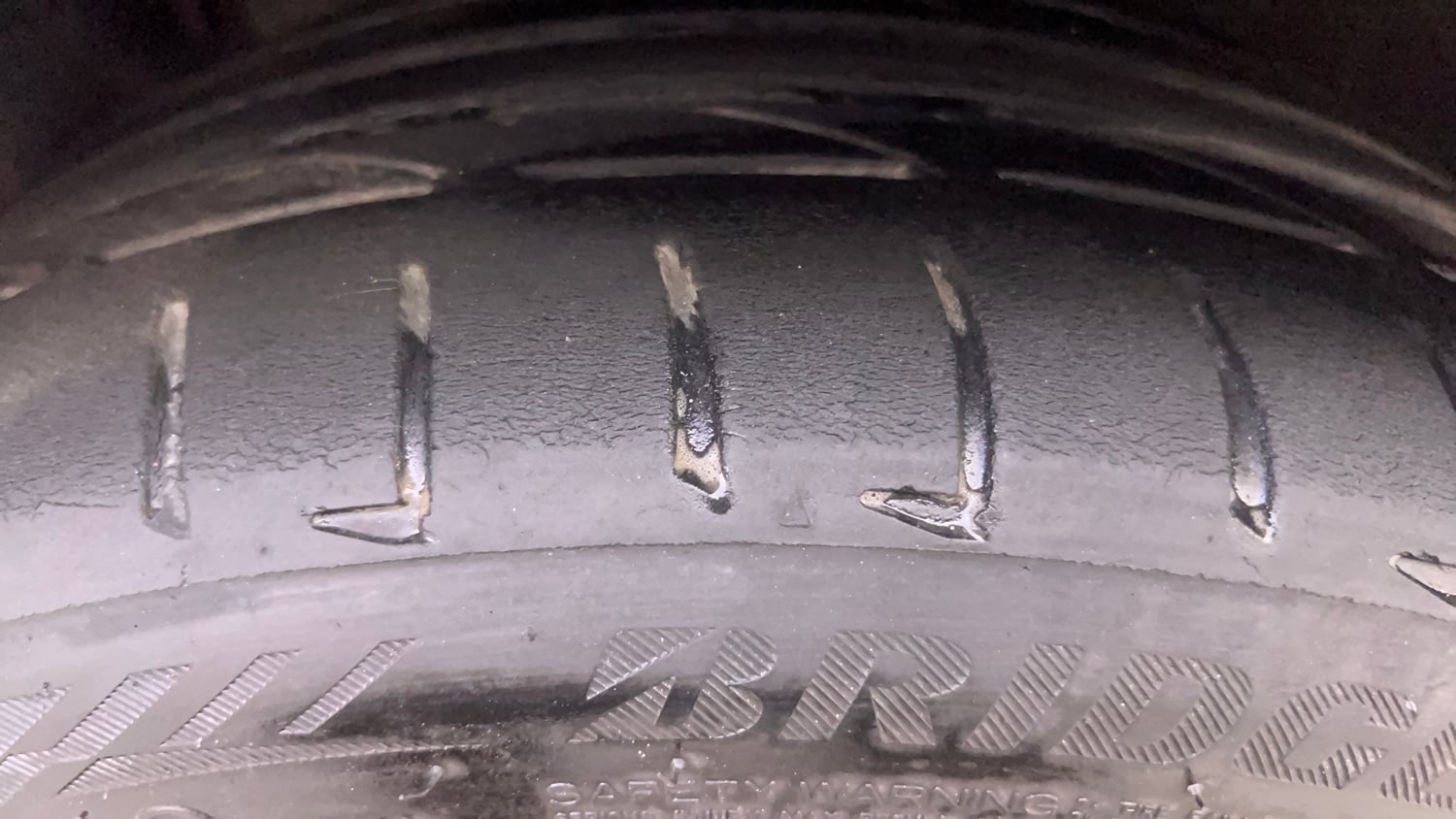 Used 2021 Mercedes-Benz C-Class C 300d AMG line Diesel Automatic tyres RIGHT REAR TYRE TREAD VIEW