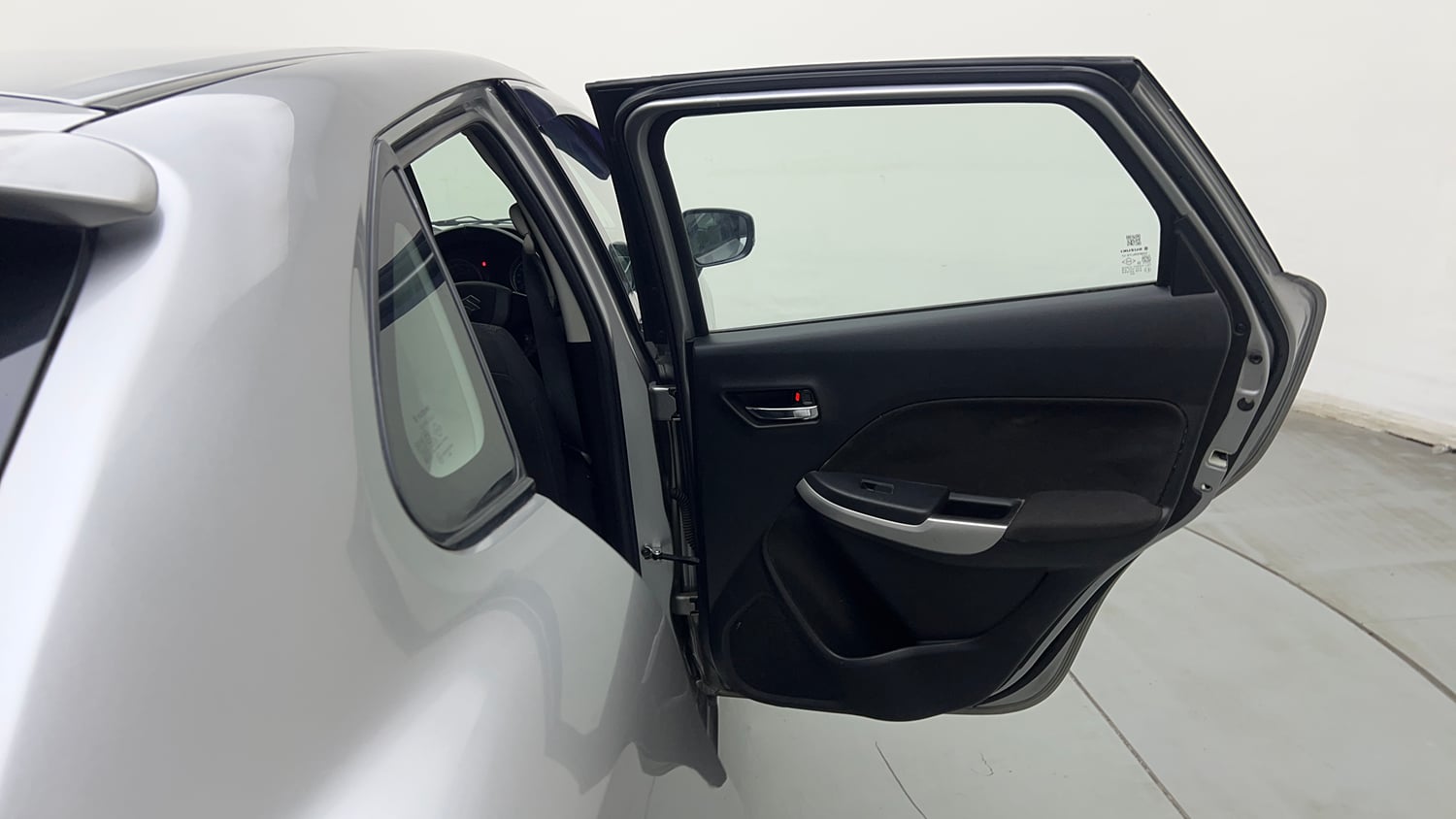 Used 2016 Maruti Suzuki Baleno Delta 1.2 Petrol Manual interior RIGHT REAR DOOR OPEN VIEW