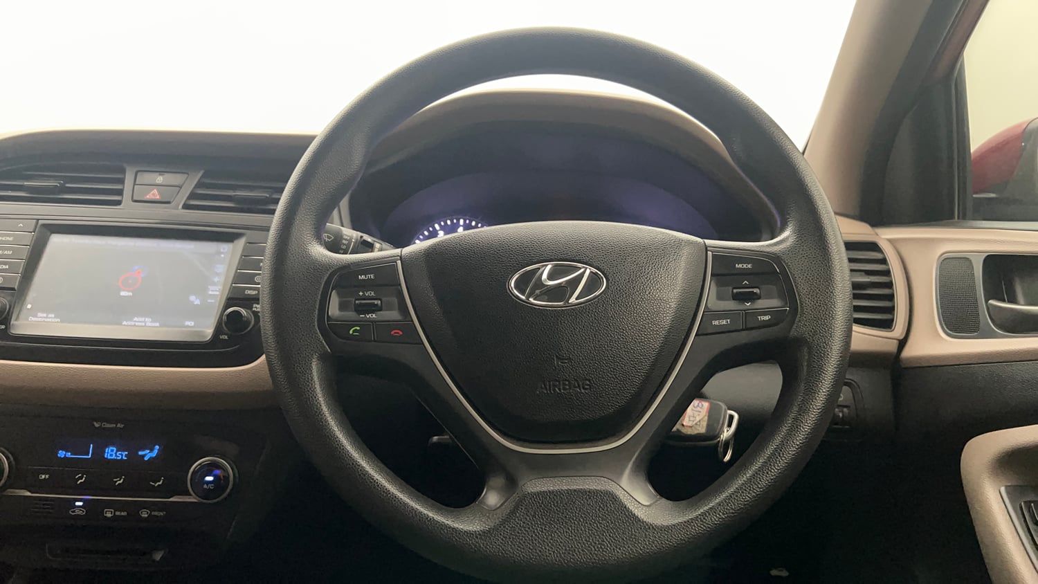 Used 2017 Hyundai Elite i20 Asta 1.2 Petrol Manual interior STEERING VIEW