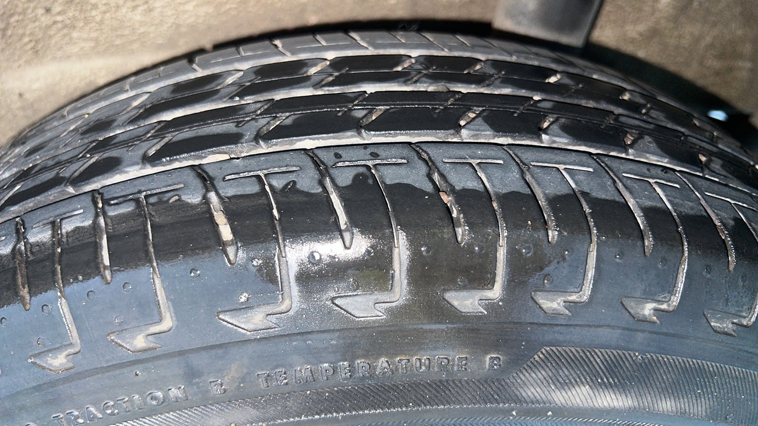 Used 2022 Maruti Suzuki Celerio VXi Petrol Manual tyres LEFT REAR TYRE TREAD VIEW