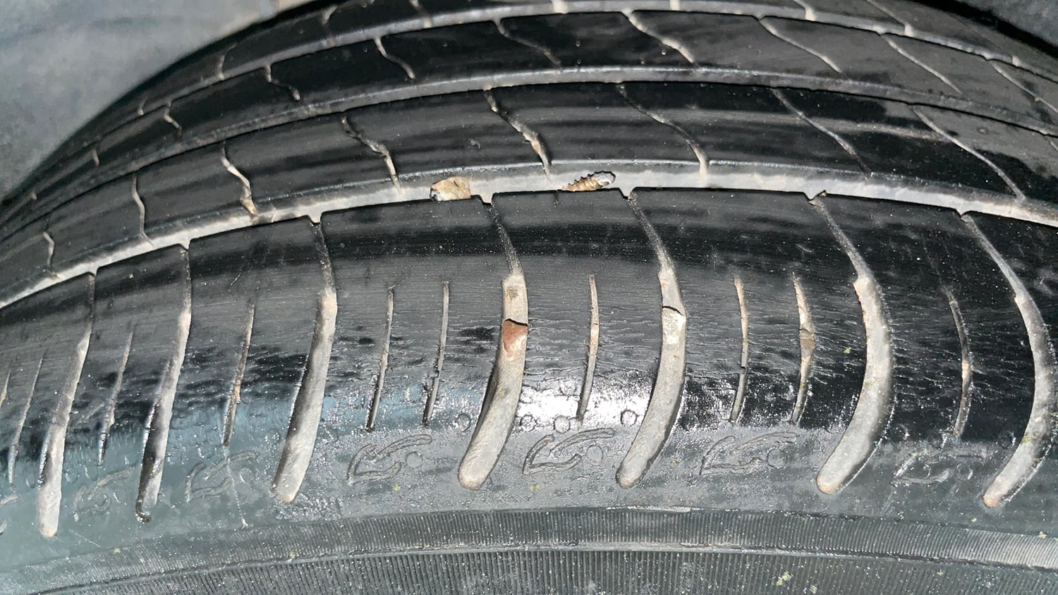 Used 2022 Tata Altroz XM Plus Petrol Petrol Manual tyres LEFT REAR TYRE TREAD VIEW