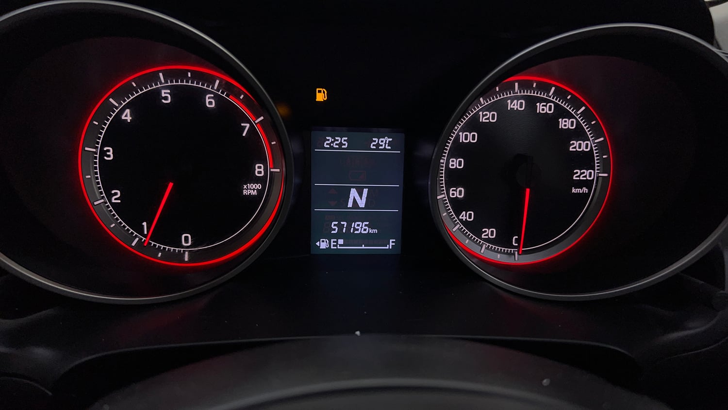 Used 2018 Maruti Suzuki Swift ZXi AMT Petrol Automatic interior CLUSTERMETER VIEW