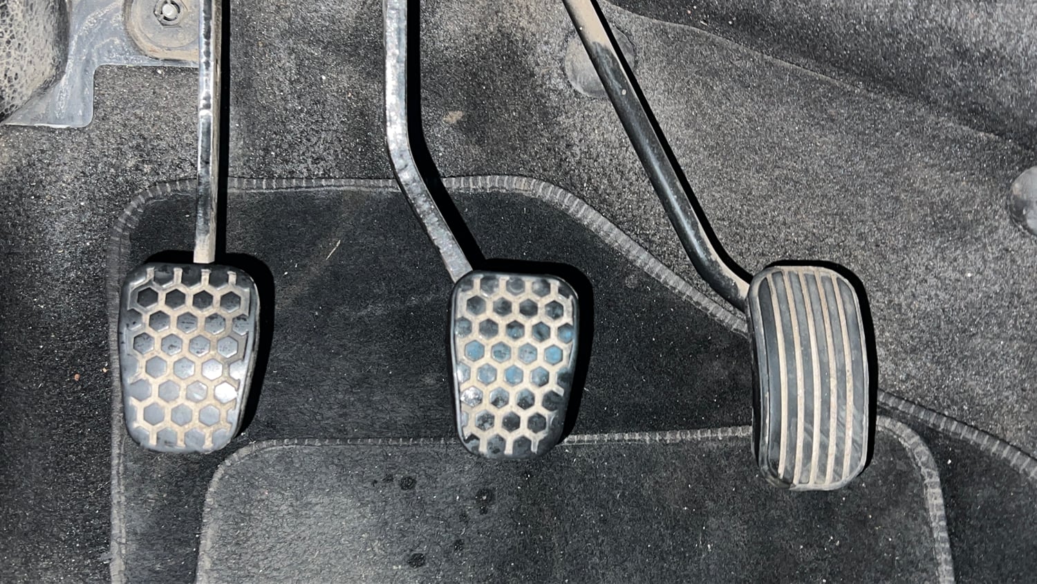 Used 2020 Tata Tiago XT Petrol Manual interior PEDALS VIEW