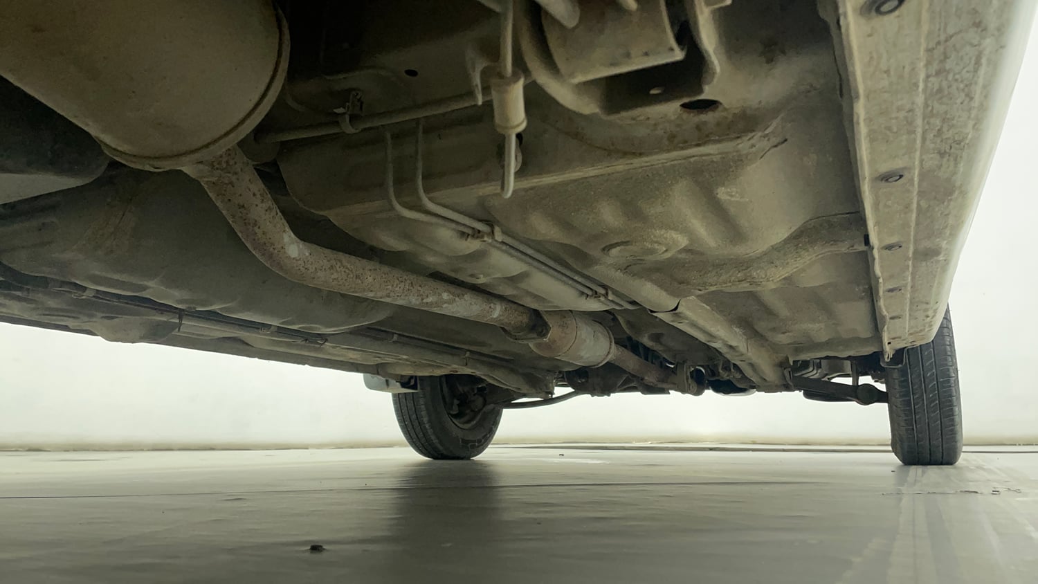 Used 2020 Maruti Suzuki Alto 800 VXi Petrol Manual extra REAR RIGHT UNDERBODY VIEW