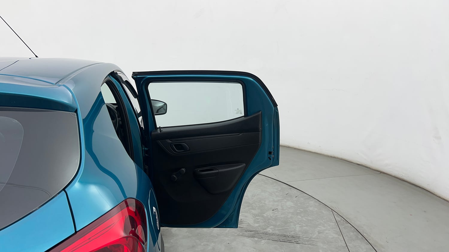 Used 2024 Renault Kwid RXL(O) 1.0L AMT Petrol Automatic interior RIGHT REAR DOOR OPEN VIEW