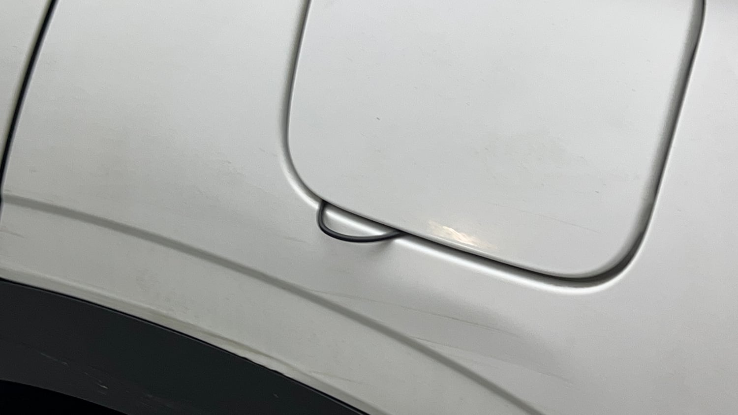 Used 2022 Hyundai Alcazar Signature (O) 6 STR 2.0 Petrol AT Petrol Automatic dents MINOR SCRATCH