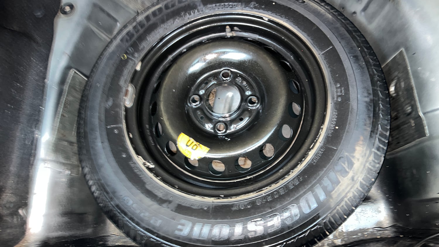 Used 2020 Tata Tiago XT Petrol Manual tyres SPARE TYRE VIEW