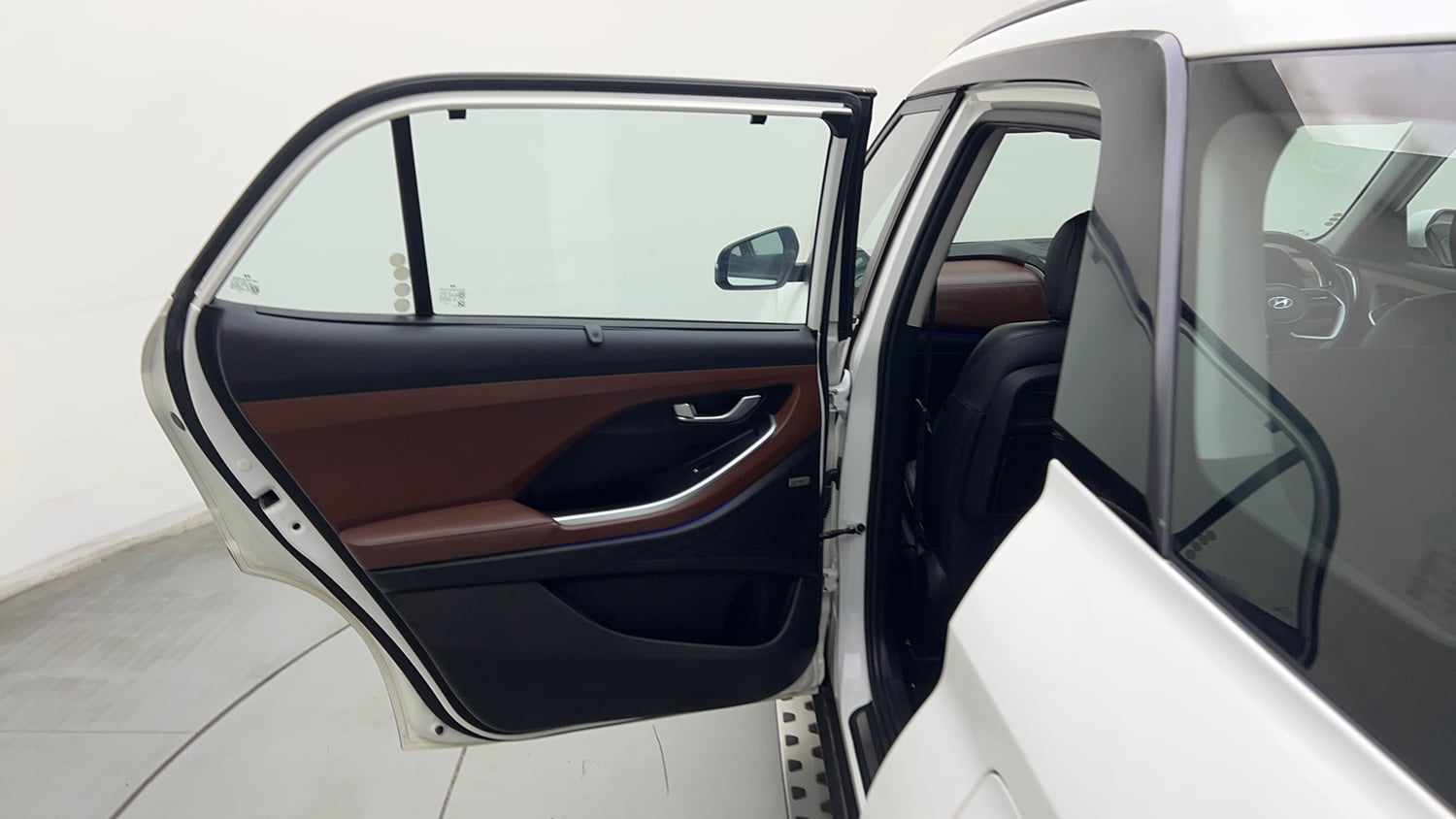 Used 2022 Hyundai Alcazar Signature (O) 6 STR 2.0 Petrol AT Petrol Automatic interior LEFT REAR DOOR OPEN VIEW