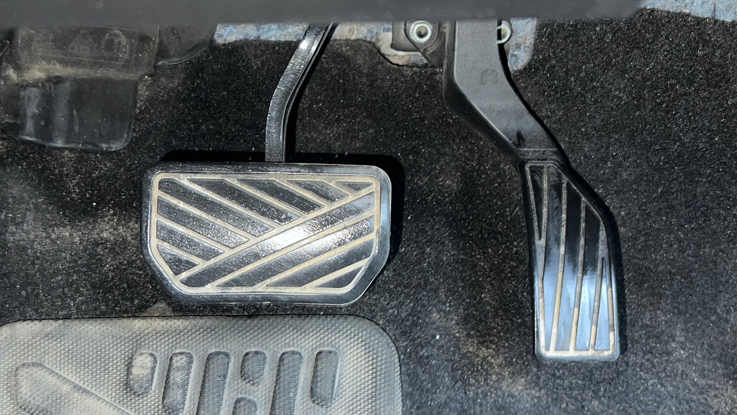 Used 2023 Maruti Suzuki Brezza ZXi AT Petrol Automatic interior PEDALS VIEW