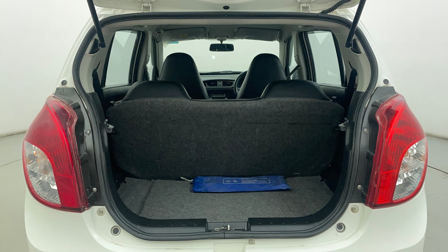 Used 2020 Maruti Suzuki Alto 800 VXi Petrol Manual interior DICKY INSIDE VIEW