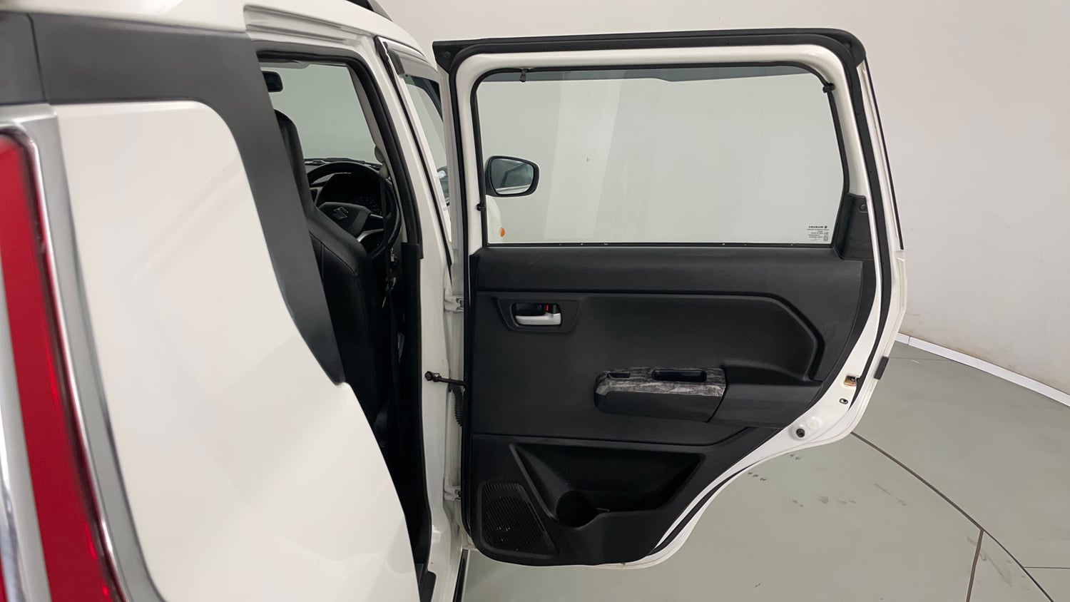 Used 2022 Maruti Suzuki Wagon R VXI 1.0 Petrol Manual interior RIGHT REAR DOOR OPEN VIEW