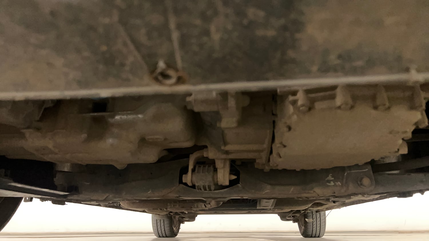 Used 2018 Honda City VX CVT Petrol Petrol Automatic extra FRONT LEFT UNDERBODY VIEW