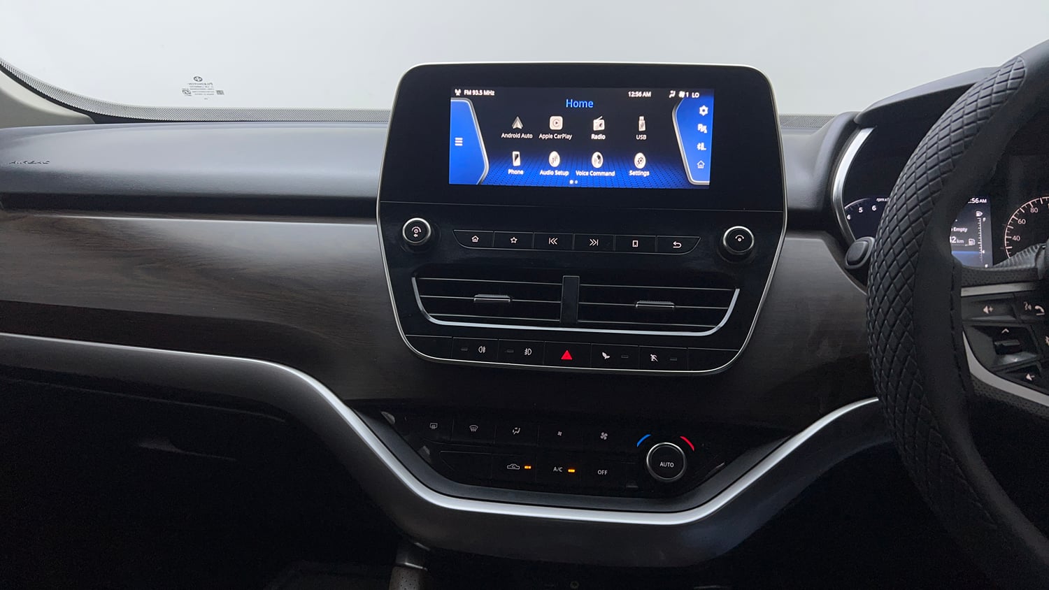 Used 2021 Tata Harrier XZ Diesel Manual interior MUSIC SYSTEM & AC CONTROL VIEW