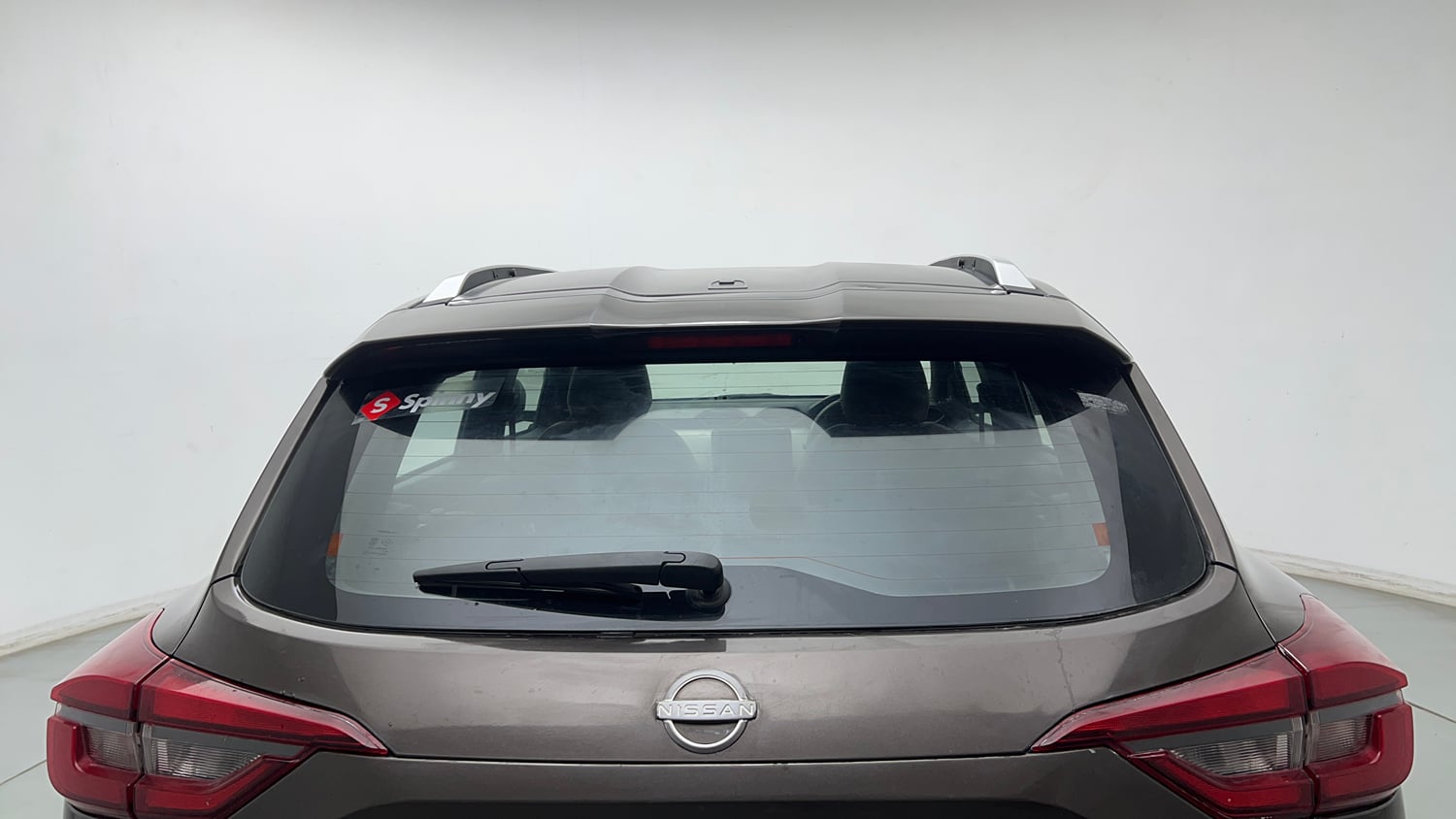 Used 2023 Nissan Magnite XE Petrol Manual exterior BACK WINDSHIELD VIEW