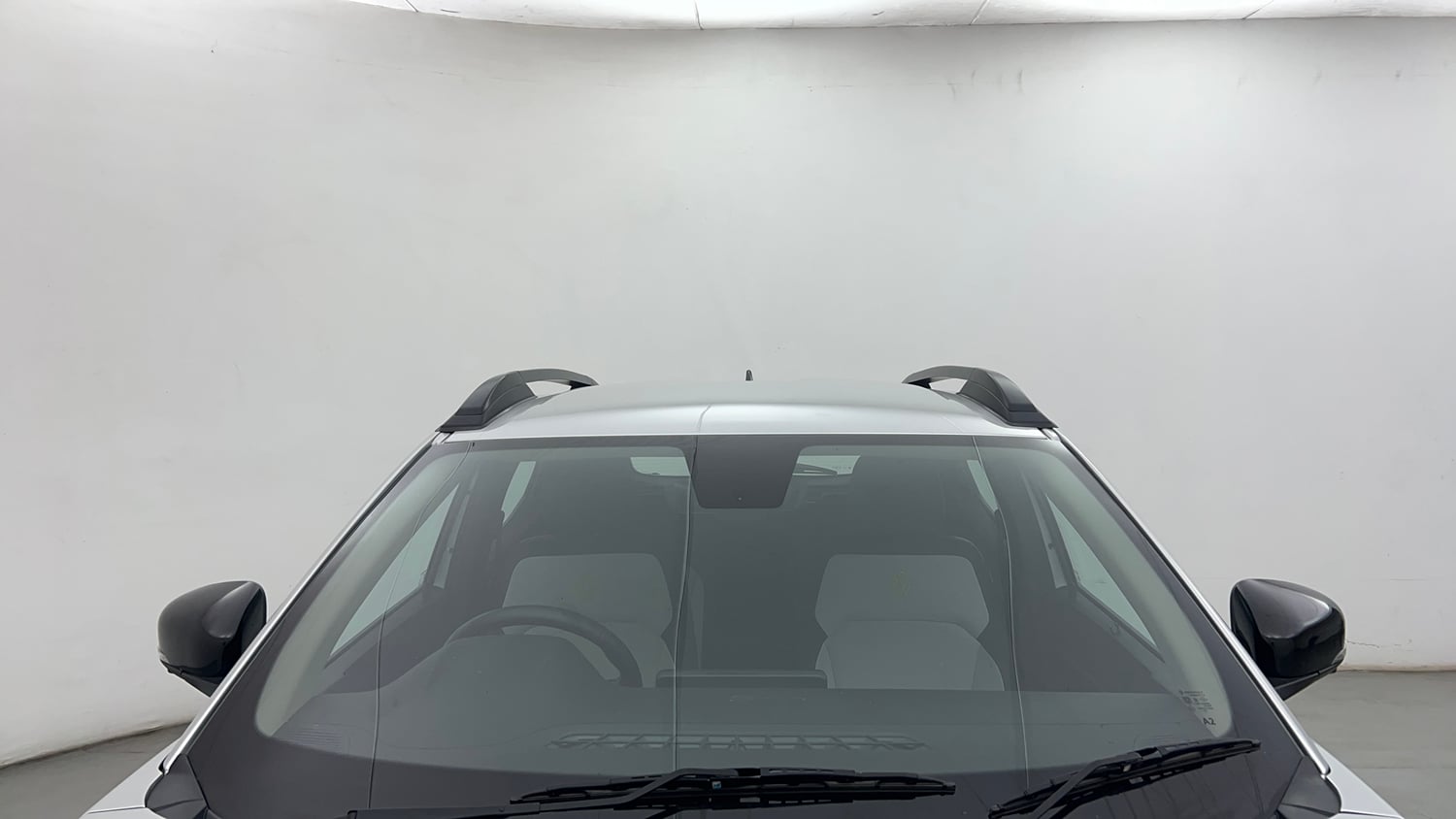 Used 2026 Renault Kiger Emotion MT Petrol Manual exterior FRONT WINDSHIELD VIEW