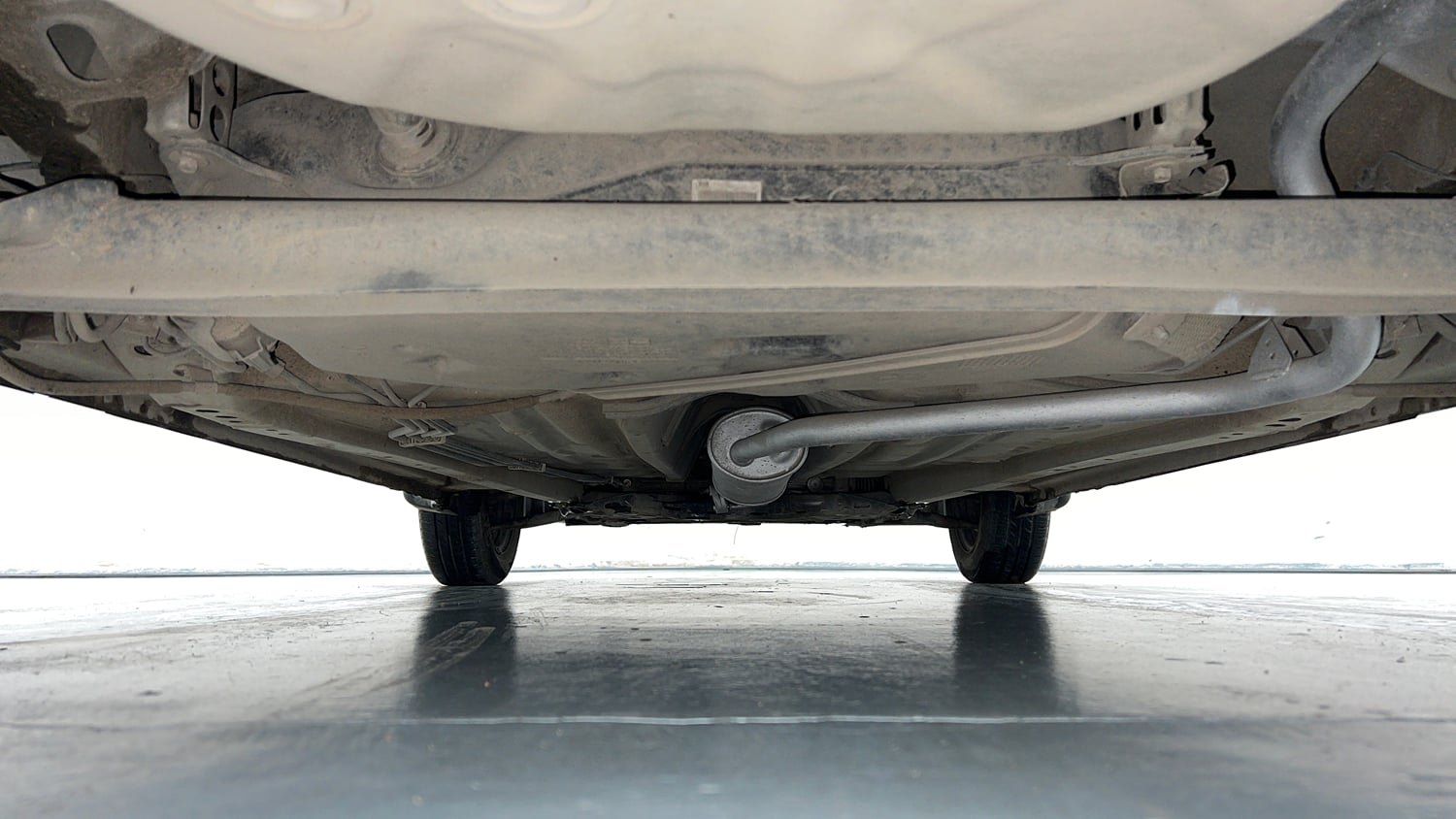 Used 2022 Maruti Suzuki Wagon R VXI 1.0 Petrol Manual extra REAR UNDERBODY VIEW (TAKEN FROM REAR)