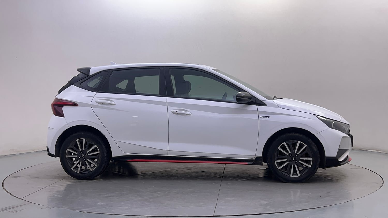 Used 2023 Hyundai i20 N Line N8 1.0 Turbo DCT Petrol Automatic exterior RIGHT SIDE VIEW