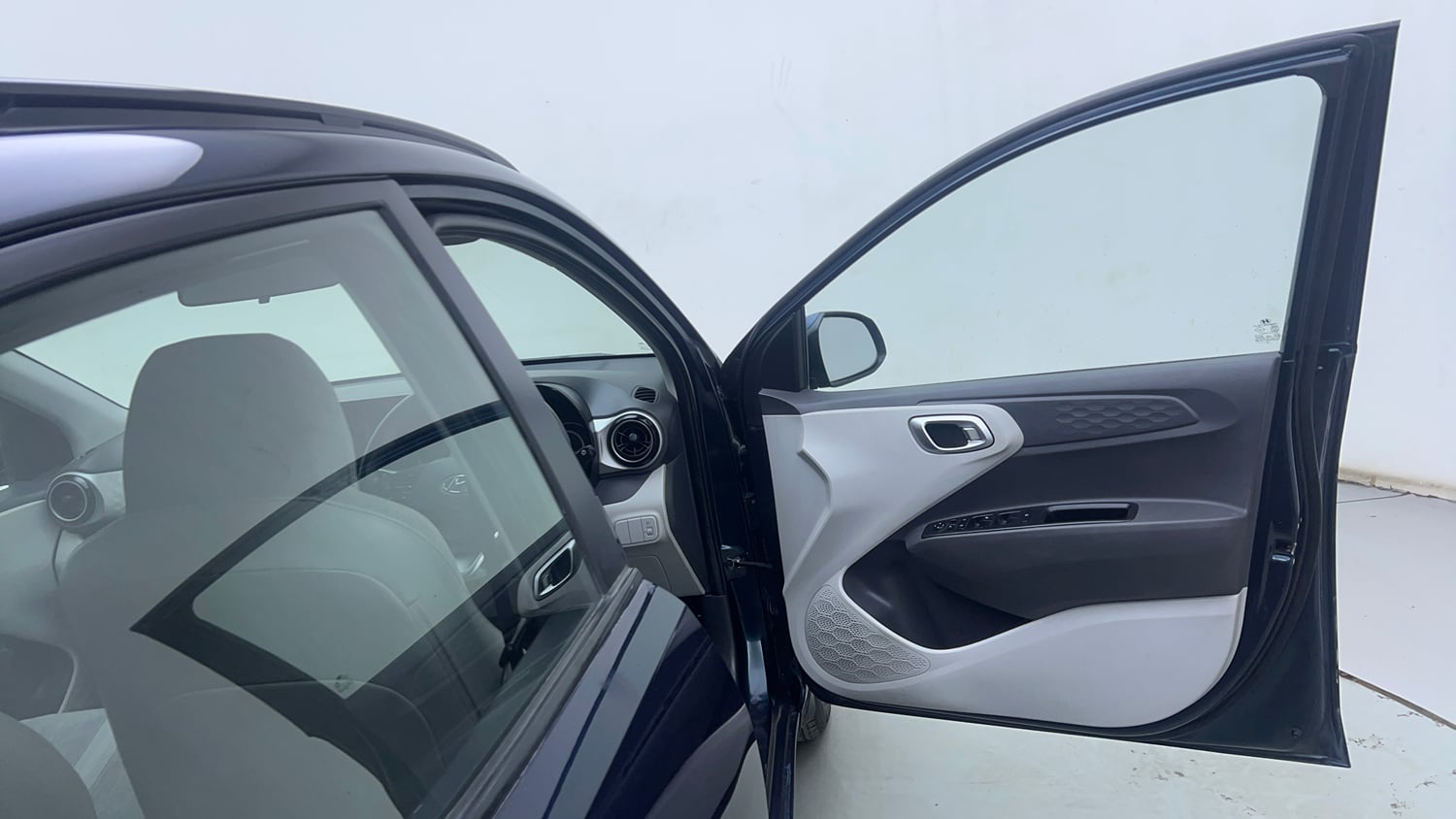 Used 2020 Hyundai Grand i10 Nios Sportz AMT 1.2 Kappa VTVT Petrol Automatic interior RIGHT FRONT DOOR OPEN VIEW
