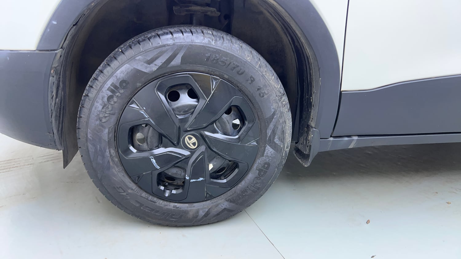 Used 2022 Tata Punch Adventure MT Petrol Manual tyres LEFT FRONT TYRE RIM VIEW