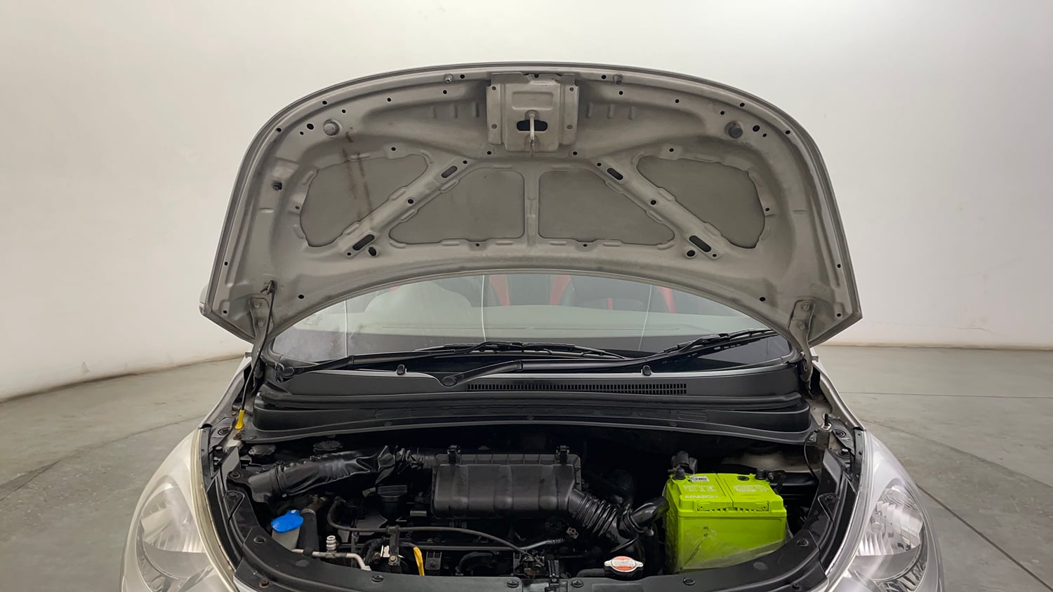 Used 2012 Hyundai i10 Magna 1.2 Kappa2 Petrol Manual engine ENGINE & BONNET OPEN FRONT VIEW