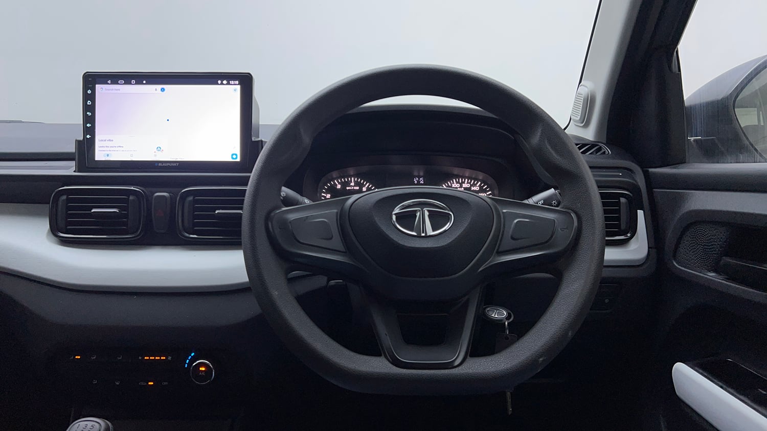 Used 2023 Tata Punch Pure MT Petrol Manual interior STEERING VIEW