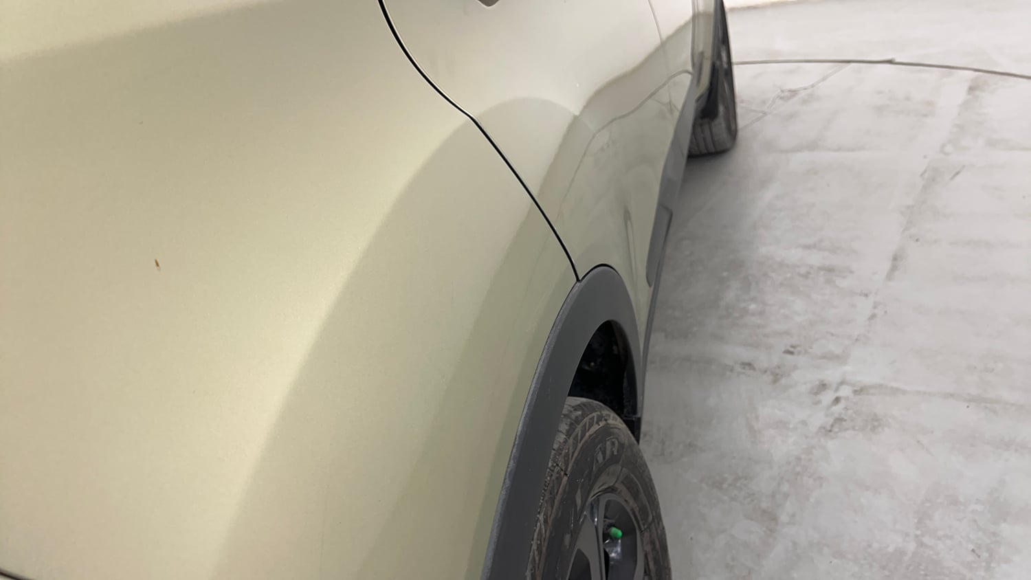 Used 2022 Tata Nexon Kaziranga XZA Plus (Premium) Petrol Automatic dents MINOR DENT