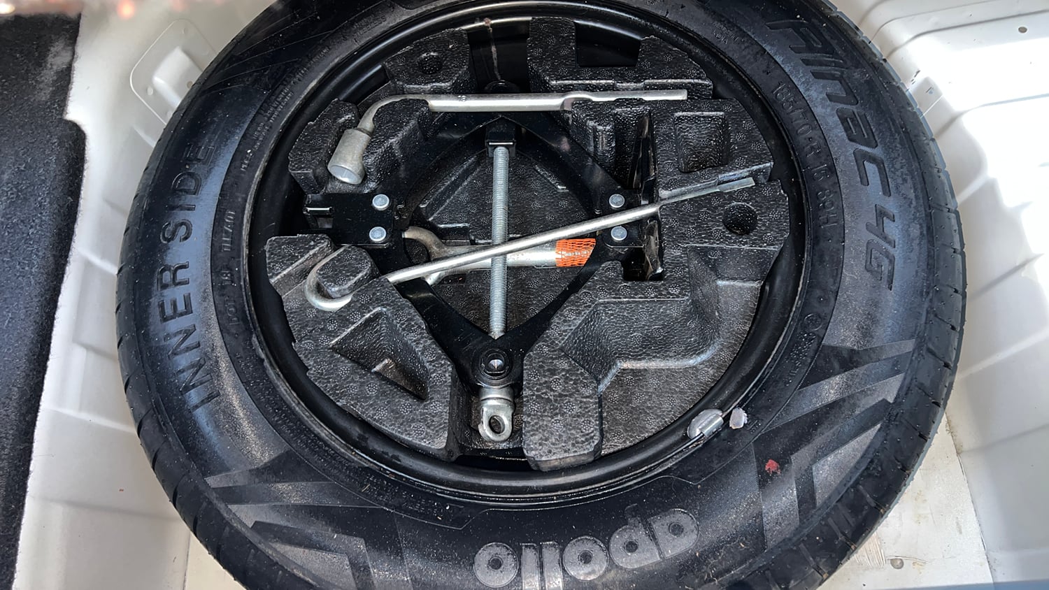 Used 2022 Tata Punch Adventure MT Petrol Manual tyres SPARE TYRE VIEW