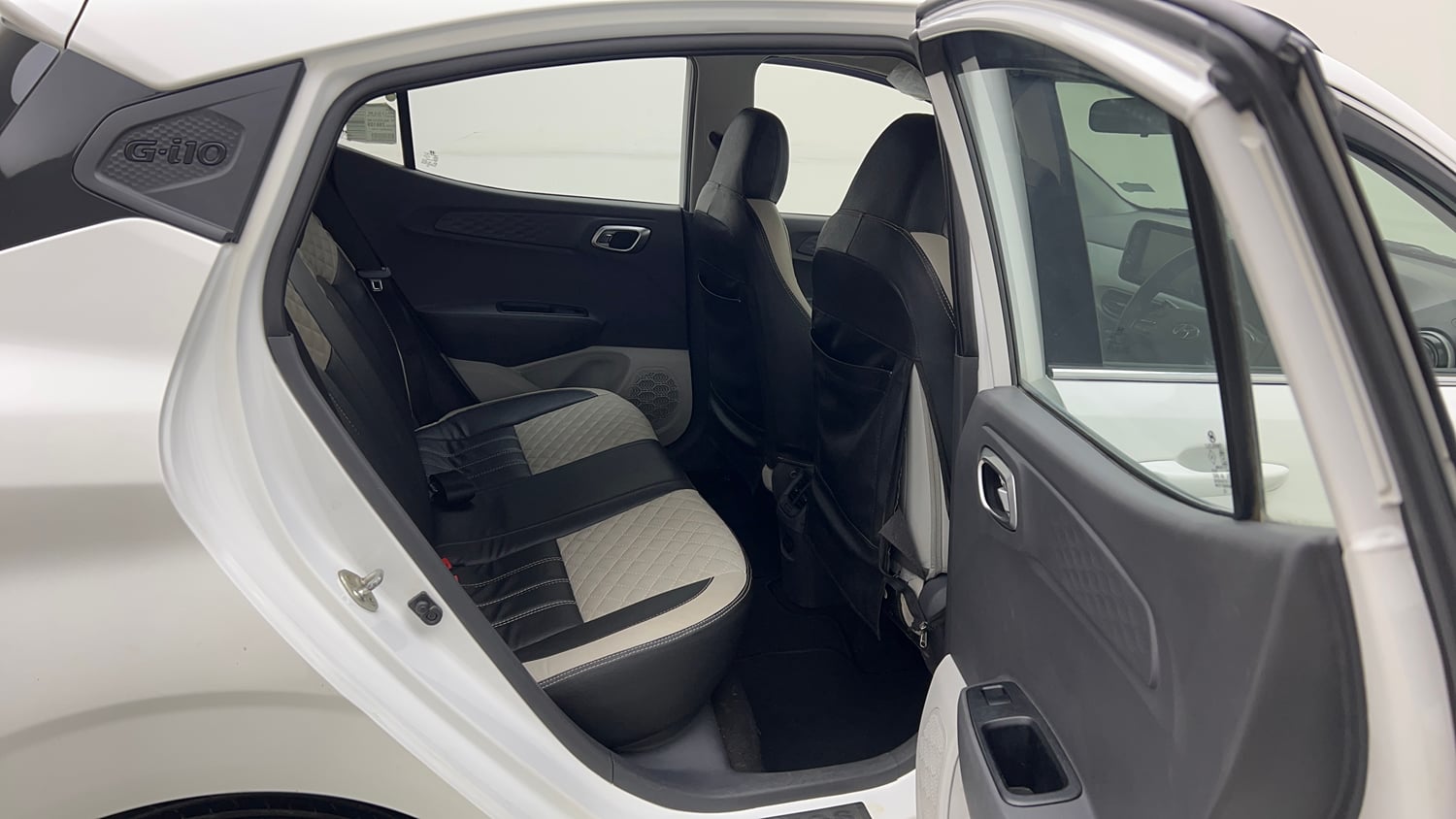 Used 2022 Hyundai Grand i10 Nios Sportz 1.2 Kappa VTVT Petrol Manual interior RIGHT SIDE REAR DOOR CABIN VIEW