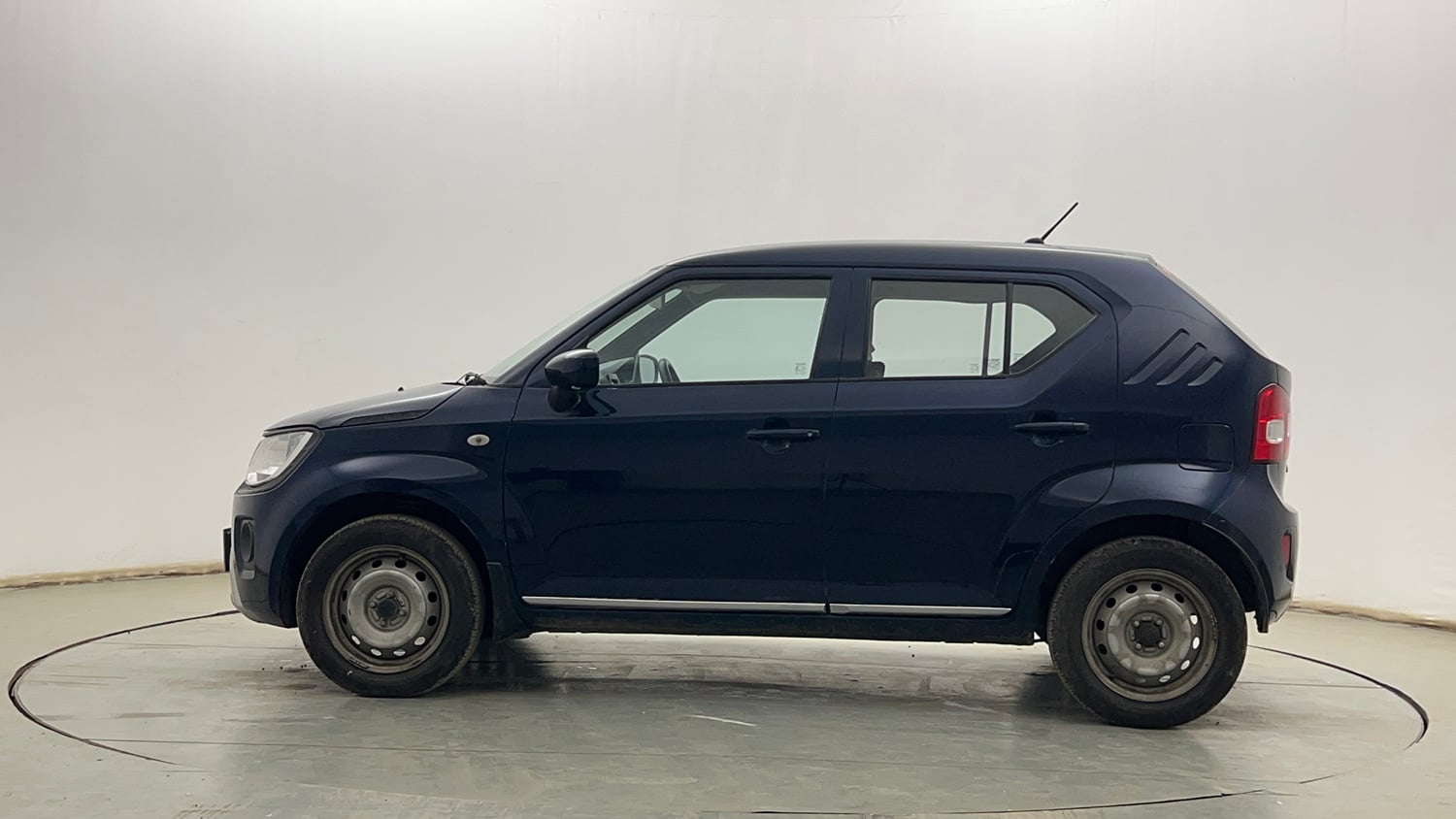 Used 2022 Maruti Suzuki Ignis Sigma 1.2 MT Petrol Manual exterior LEFT SIDE VIEW