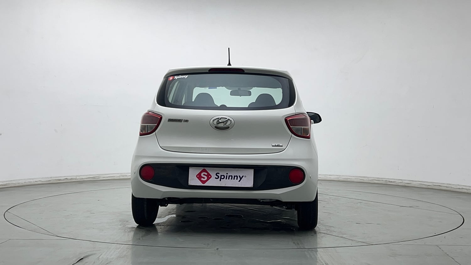 Used 2018 Hyundai Grand i10 Magna 1.2 Kappa VTVT Petrol Manual exterior BACK VIEW
