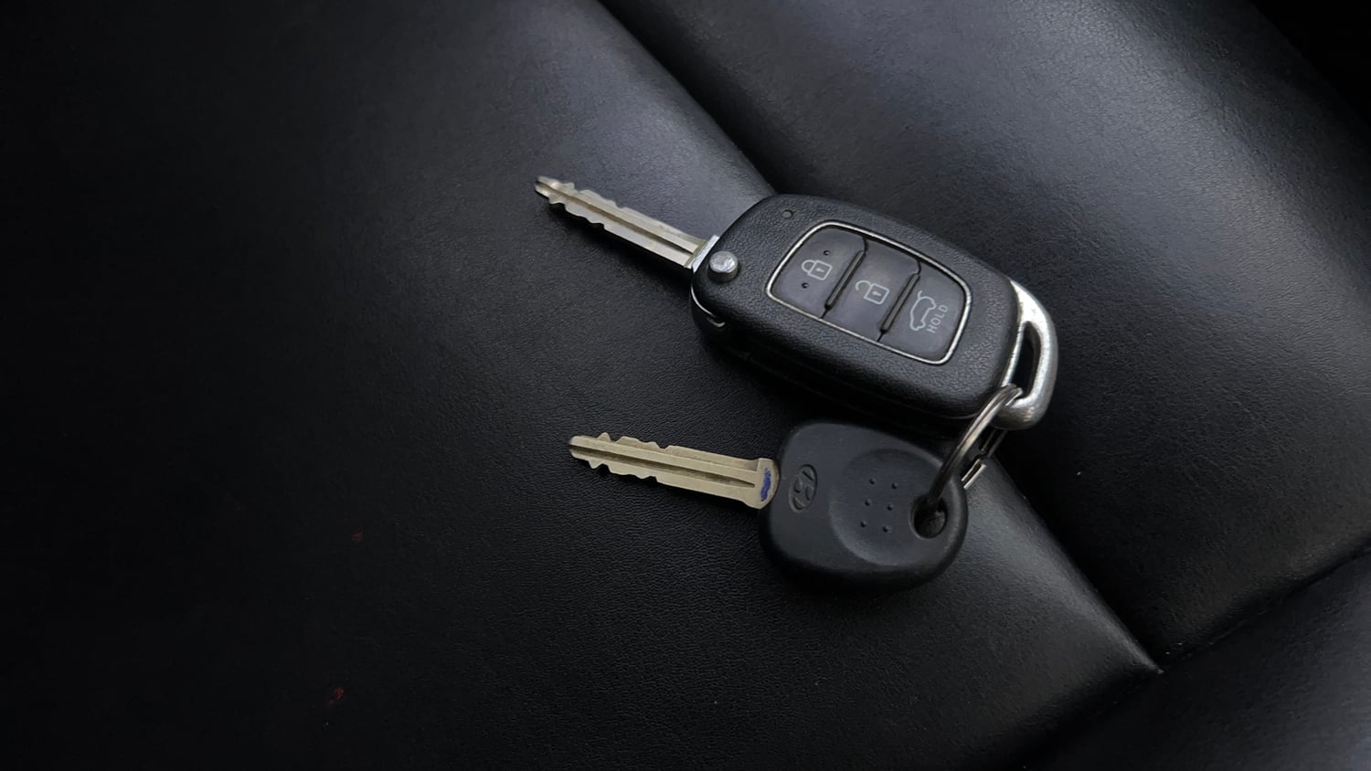 Used 2016 Hyundai Elite i20 Magna 1.2 Petrol Manual extra CAR KEY VIEW