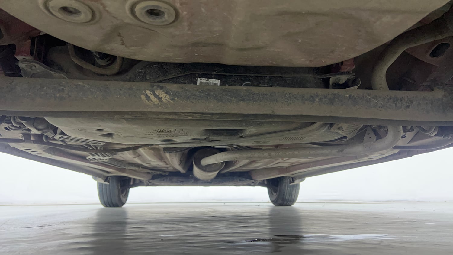 Used 2023 Maruti Suzuki Wagon R VXI 1.0 CNG Cng Manual extra REAR UNDERBODY VIEW (TAKEN FROM REAR)