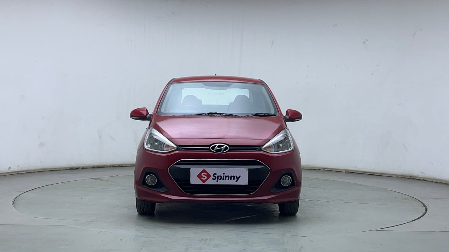 Used 2015 Hyundai Xcent S 1.1 CRDi Diesel Manual exterior FRONT VIEW