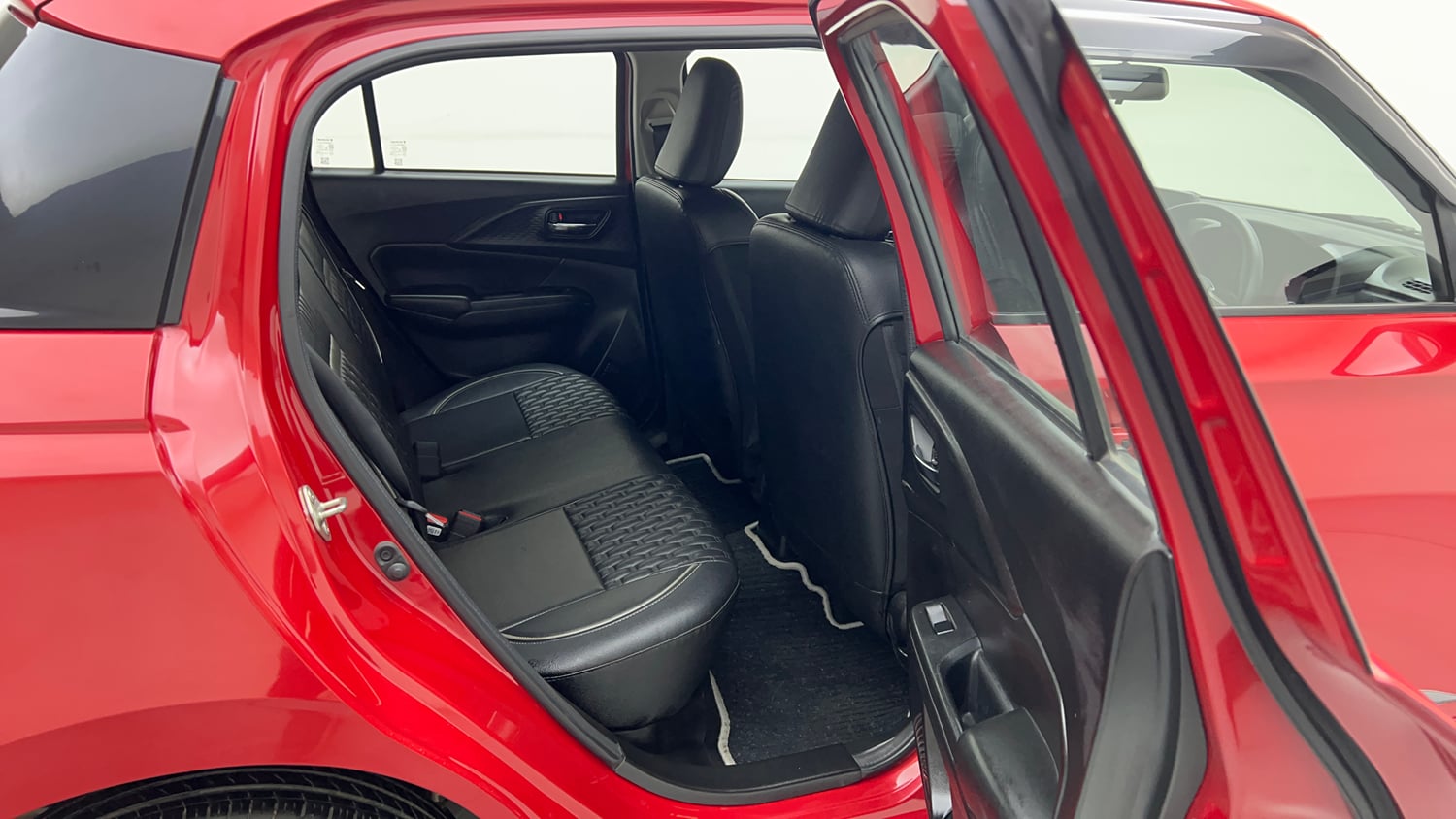 Used 2024 Maruti Suzuki Swift VXi (O) AMT Petrol Automatic interior RIGHT SIDE REAR DOOR CABIN VIEW