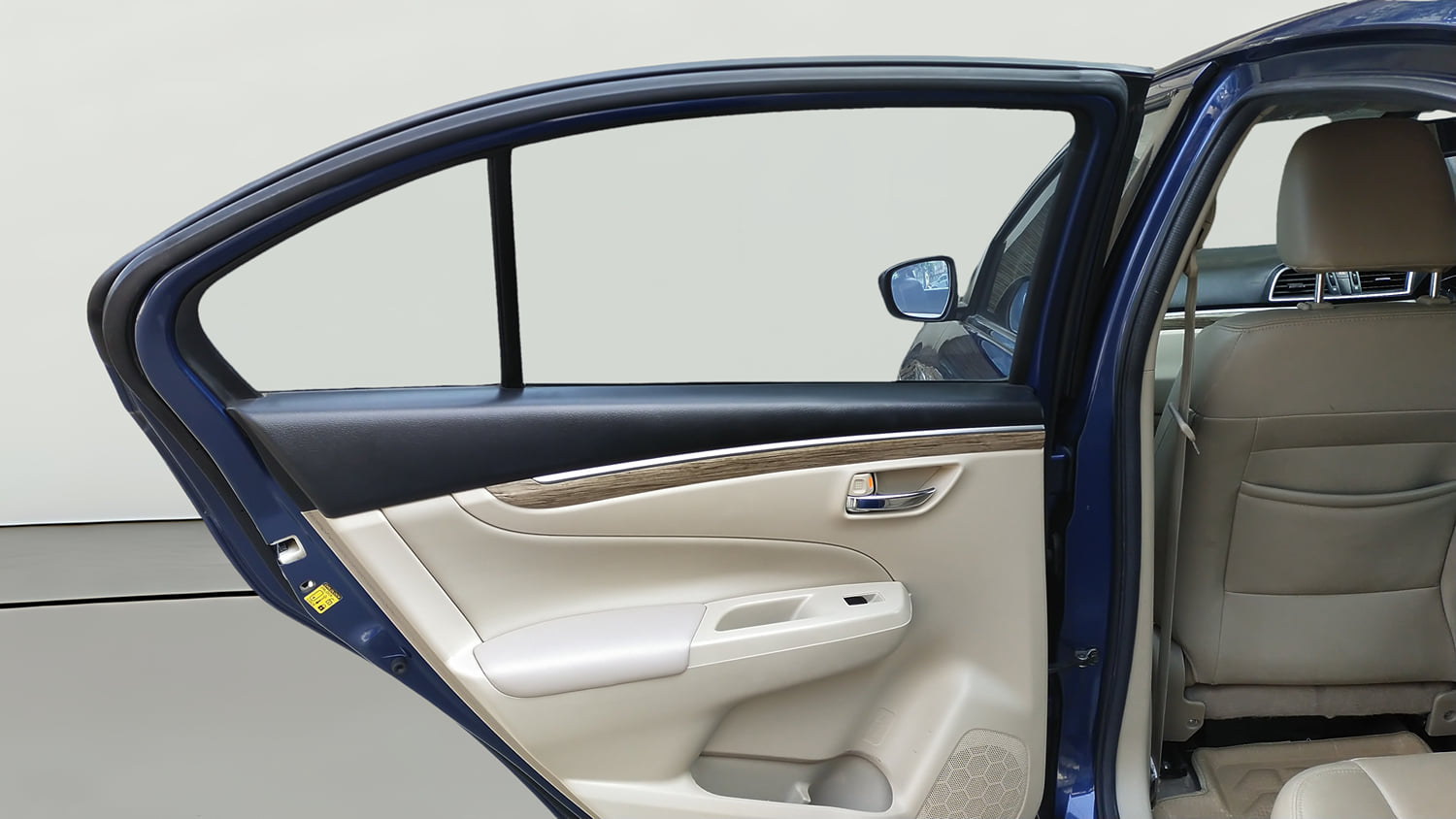 Used 2021 Maruti Suzuki Ciaz Alpha 1.5 Petrol Manual interior LEFT REAR DOOR OPEN VIEW