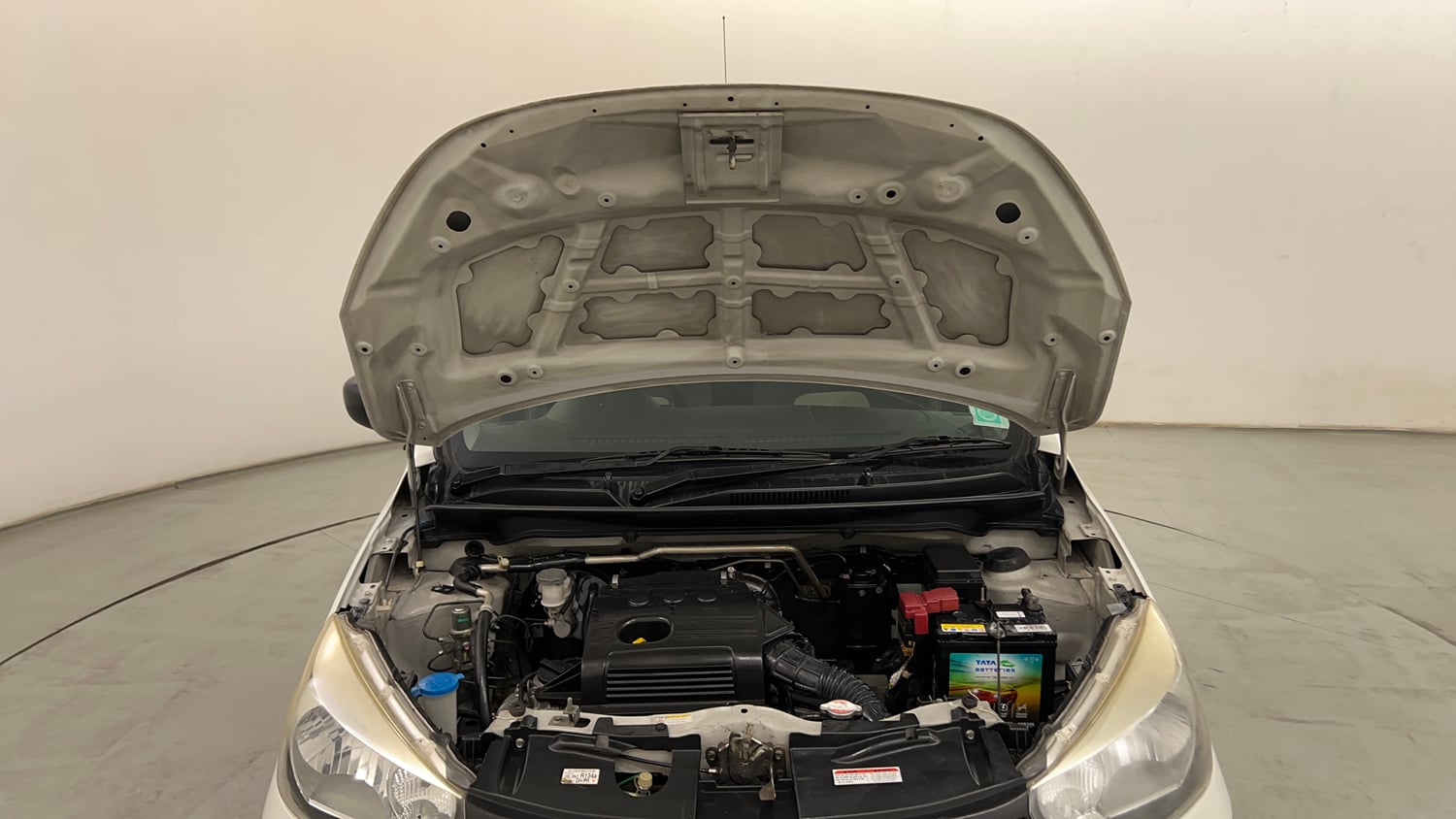 Used 2015 Maruti Suzuki Celerio VXi AMT Petrol Automatic engine ENGINE & BONNET OPEN FRONT VIEW