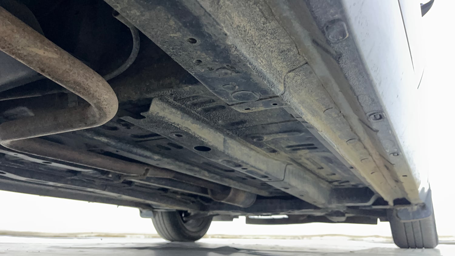 Used 2023 Tata Altroz XZ Petrol Petrol Manual extra REAR RIGHT UNDERBODY VIEW
