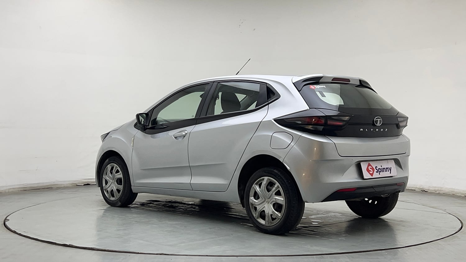 Used 2021 Tata Altroz XT Petrol Petrol Manual exterior LEFT REAR CORNER VIEW