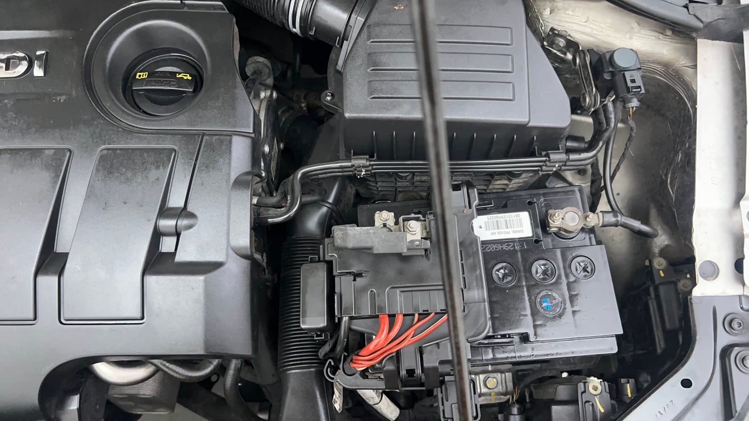 Used 2017 Volkswagen Ameo Highline Plus 1.5L AT (D)16 Alloy Diesel Automatic engine ENGINE LEFT SIDE VIEW