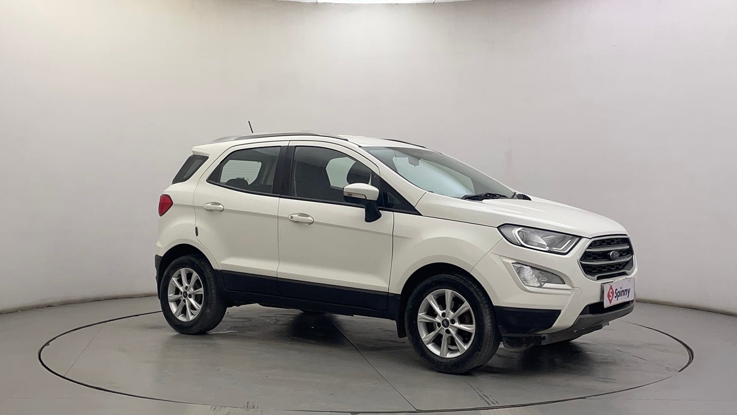 Used 2019 Ford EcoSport Titanium 1.5L TDCi Diesel Manual exterior RIGHT FRONT CORNER VIEW