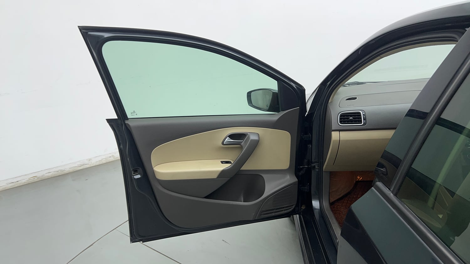 Used 2021 Volkswagen Vento Highline 1.0L TSI Automatic Petrol Automatic interior LEFT FRONT DOOR OPEN VIEW