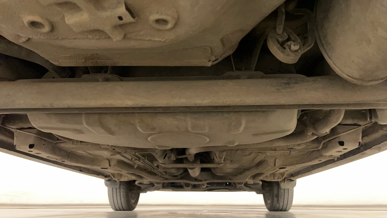Used 2019 Tata Tiago Revotron XZ Plus Dual Tone Petrol Manual extra REAR UNDERBODY VIEW (TAKEN FROM REAR)