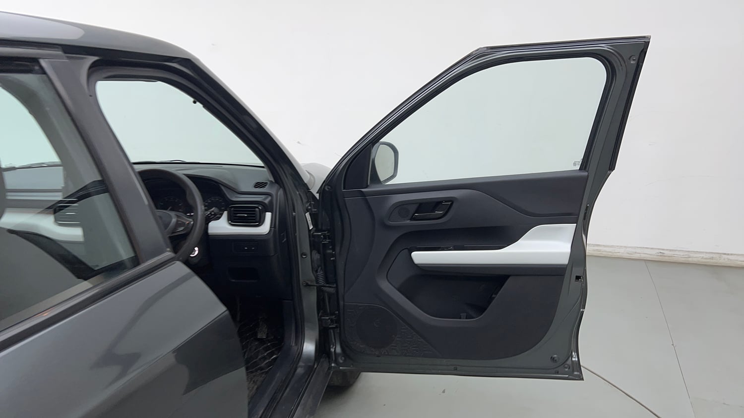 Used 2023 Tata Punch Pure MT Petrol Manual interior RIGHT FRONT DOOR OPEN VIEW